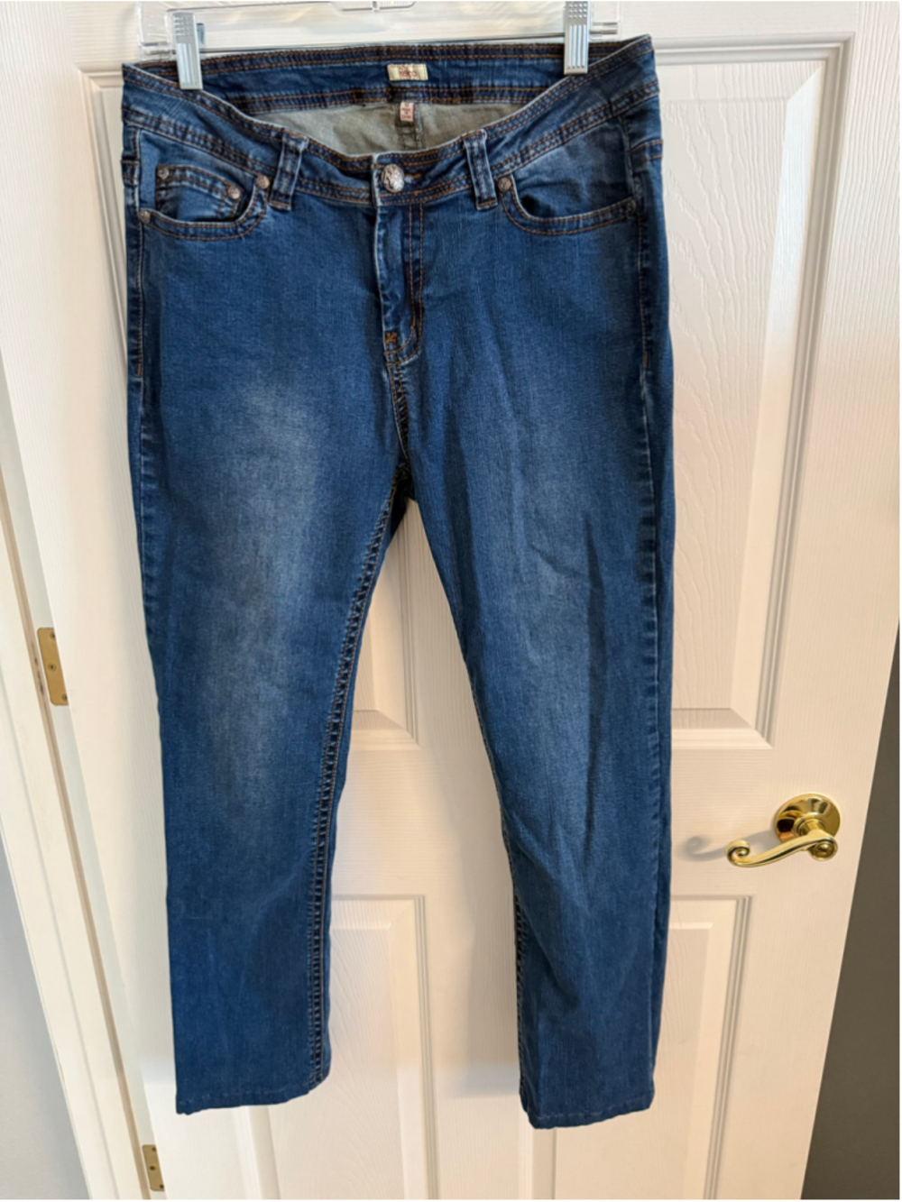 Reba Dillard's Medium Wash Mid Rise Straight Leg Jeans Size 10